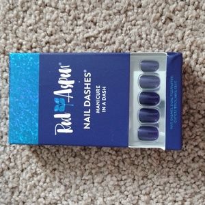 Red Aspen Nail Dashes (Shine like Sapphire)